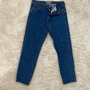 Levi’s Wedgie Fit Mom Jean